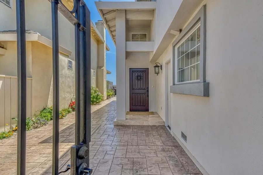 209 Montclair Lane, Salinas, CA 93906 - #3