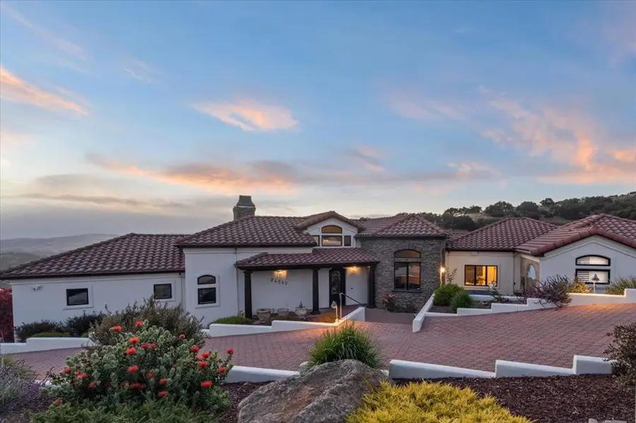 24542 Rimrock Canyon Road, Salinas, CA 93908 - #2