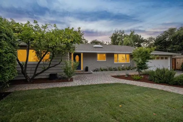 1114 Laureles Drive, Los Altos, CA 94022