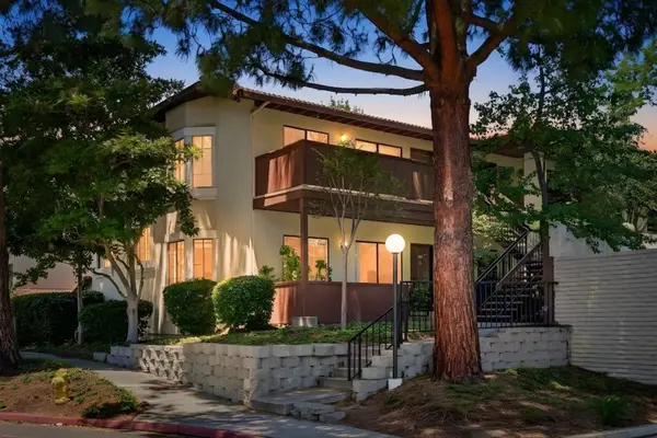 448 Costa Mesa Terrace #A, Sunnyvale, CA 94085