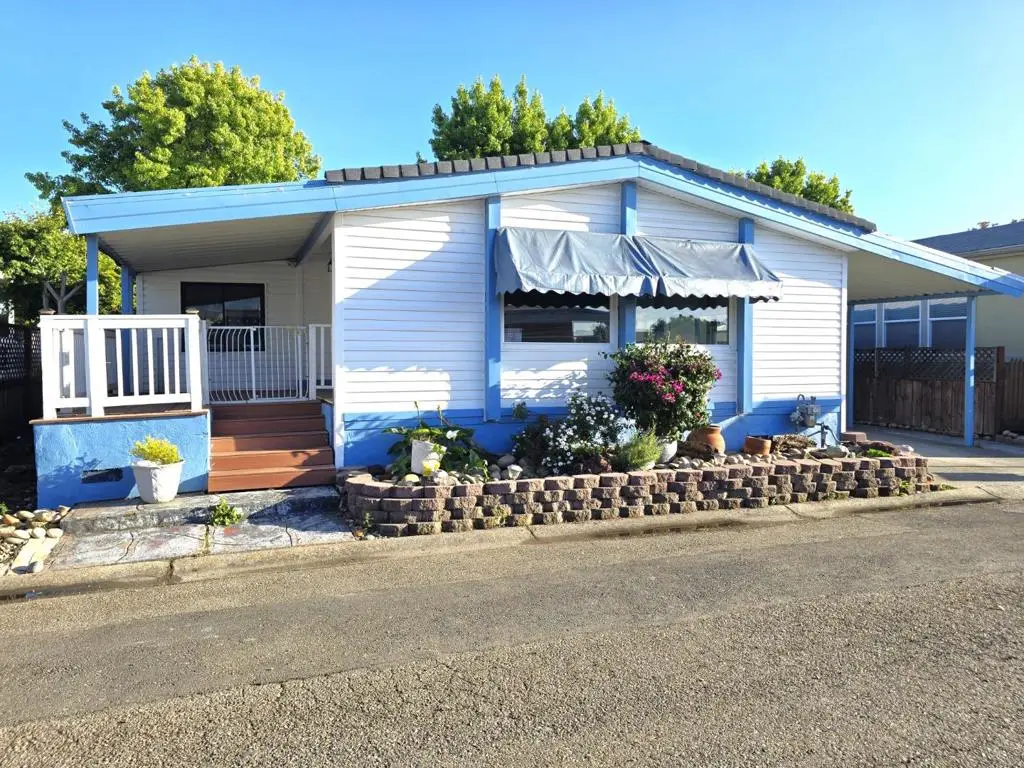 1360 Buckingham Way #1360, Hayward, CA 94544 - #1