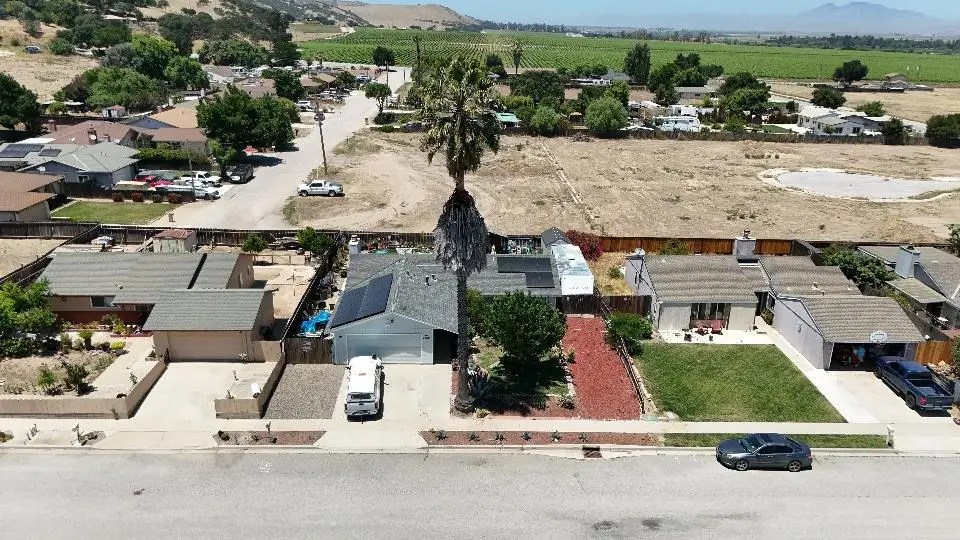 45201 Crown Avenue, King City, CA 93930 - #1