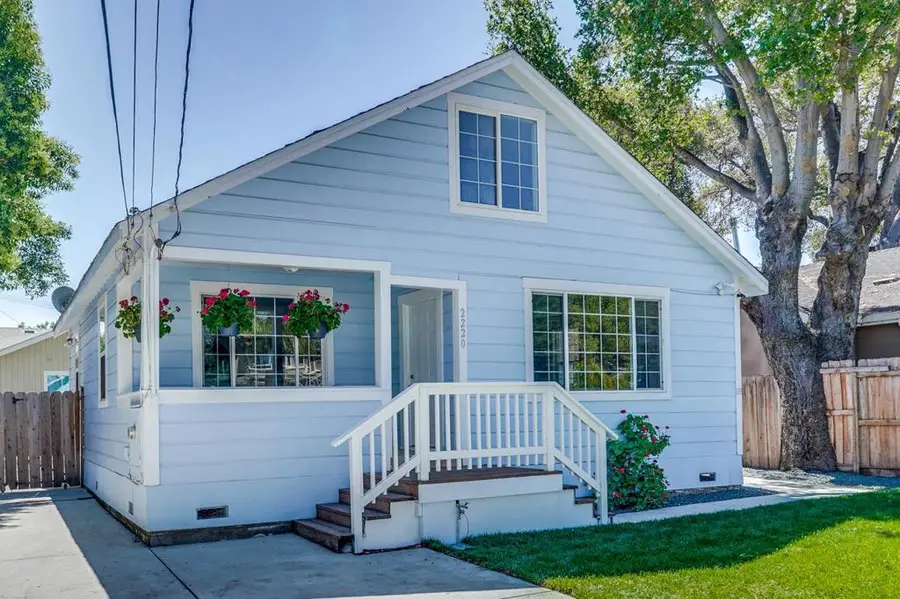 2220 Ralmar Avenue, East Palo Alto, CA 94303 - #2
