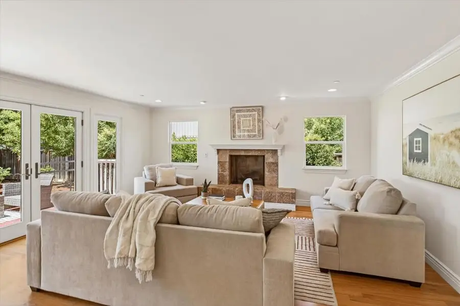 1078 Boranda Avenue, Mountain View, CA 94040 - #2