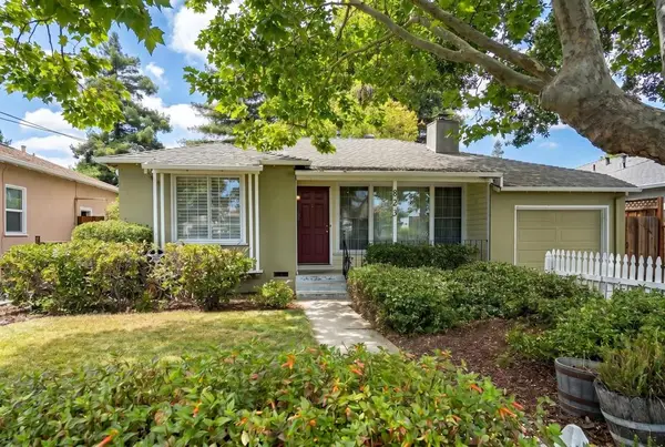 823 7th Avenue, Redwood City, CA 94063