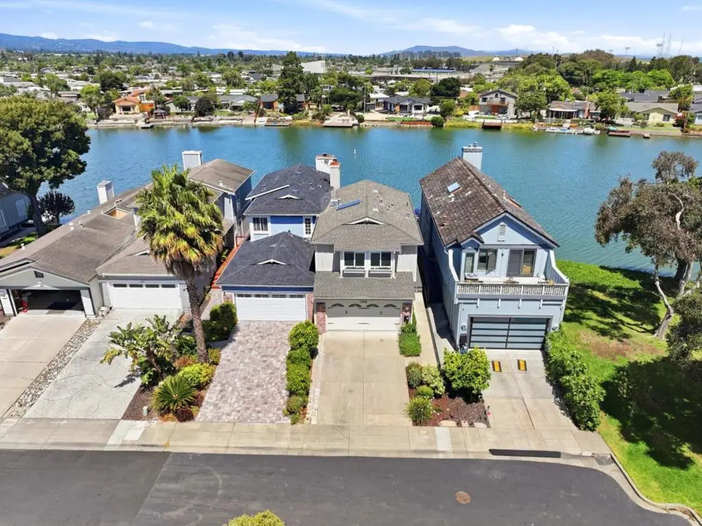 1259 Shoal Drive, San Mateo, CA 94404 - #1