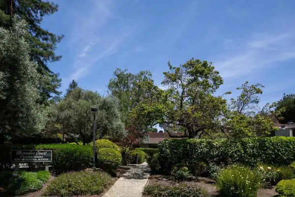 1070 Mercedes Avenue #12, Los Altos, CA 94022