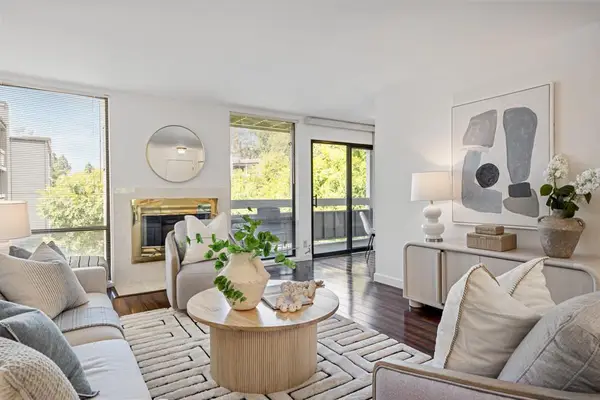 1051 Beach Park Boulevard #209, Foster City, CA 94404