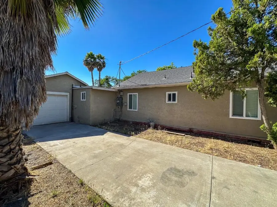 421 S Abbie Street, Empire, CA 95319 - #3