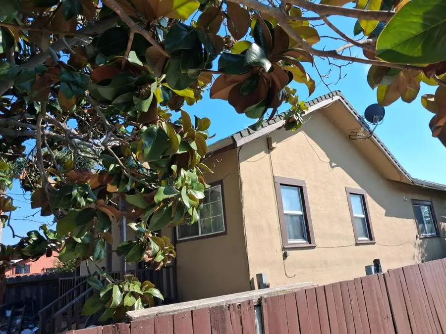 8901 D Street, Oakland, CA 94621 - #3