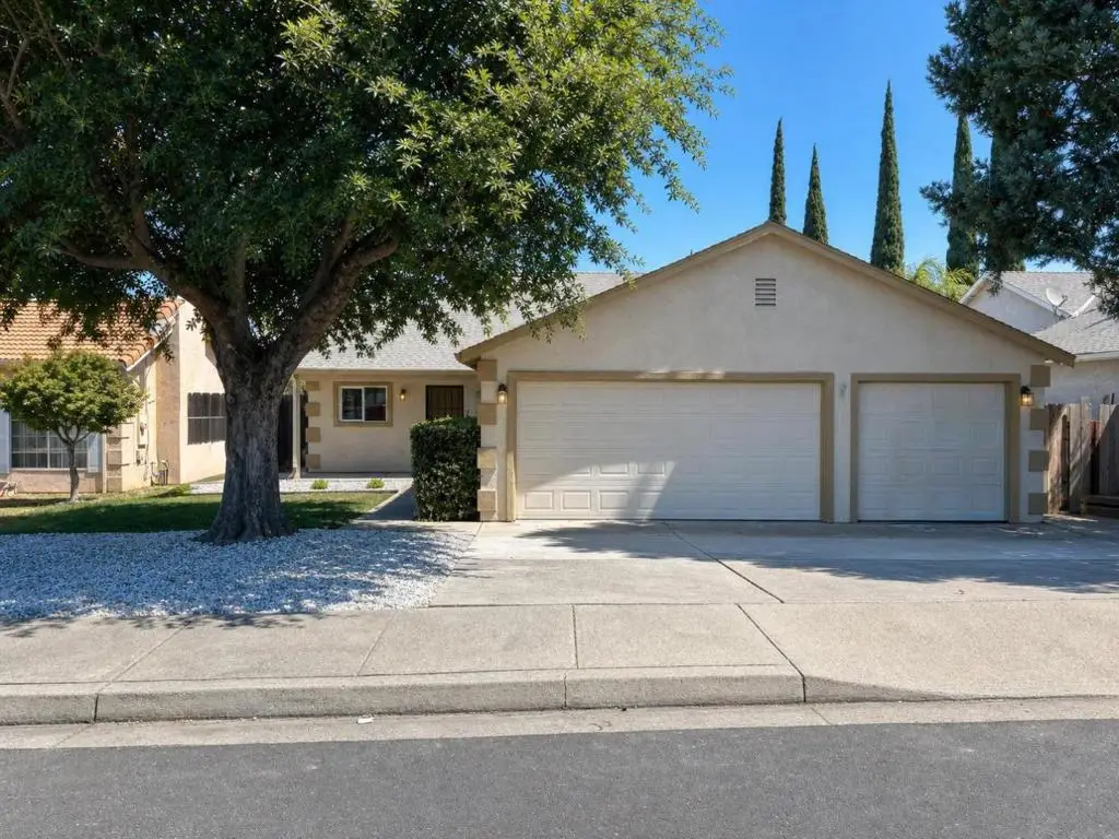 1574 Sun River Street, Oakdale, CA 95361 - #1