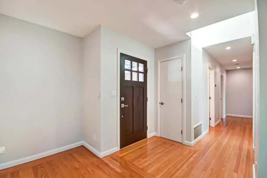 401 Elm Street, San Carlos, CA 94070 - #2