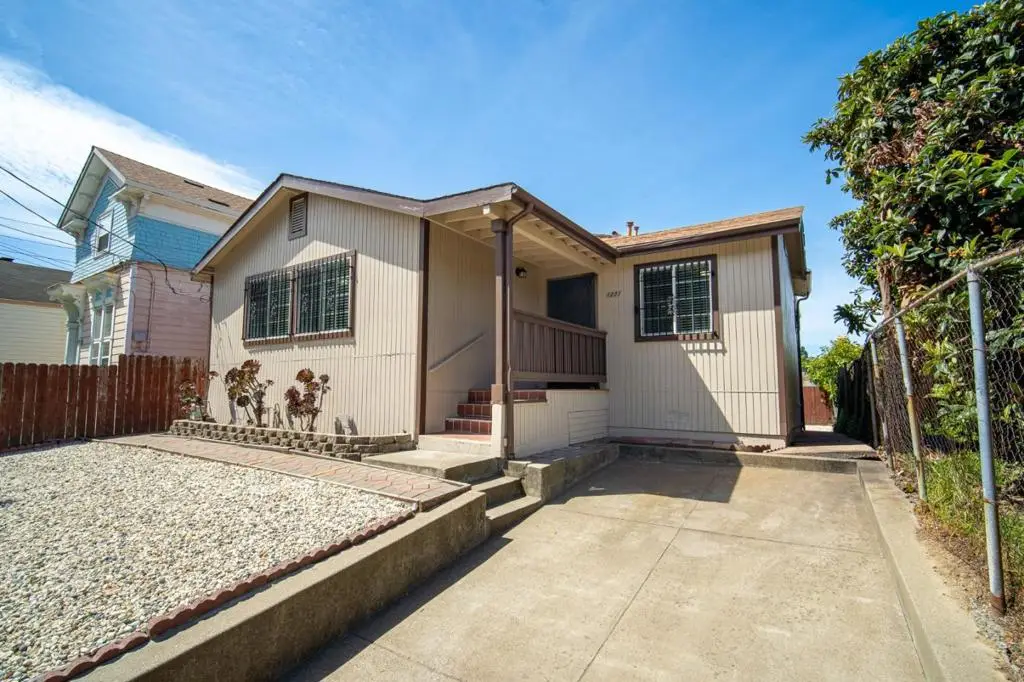 1221 E 19th Street, Oakland, CA 94606 - #1