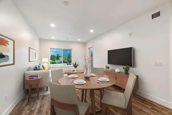 1853 Almaden Road #207, San Jose, CA 95125