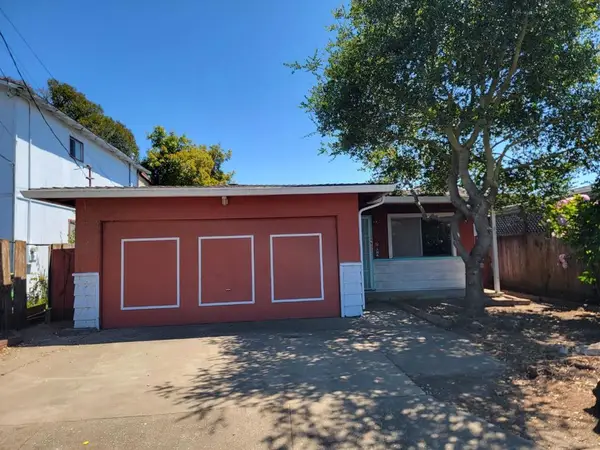 4800 Opal Street, Capitola, CA 95010