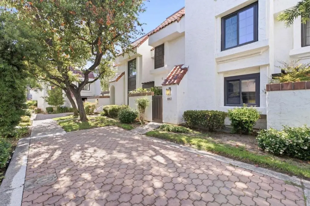19850 Portal Plaza, Cupertino, CA 95014 - #1