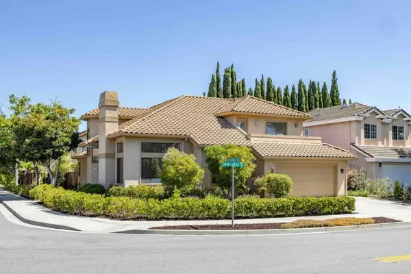 1590 Goldfinch Way, Sunnyvale, CA 94087