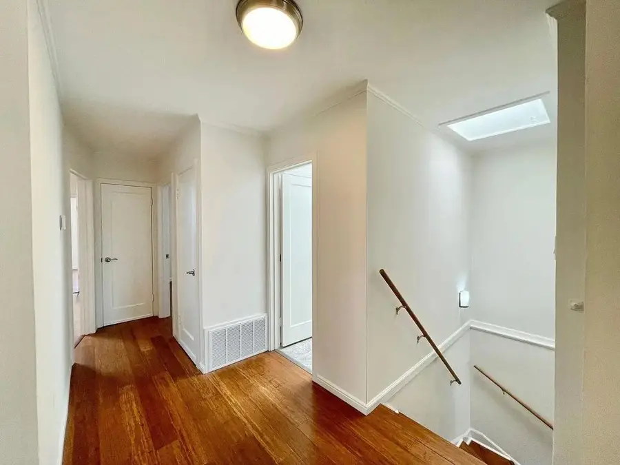 Address Withheld By Seller, San Francisco, CA 94116 - #3