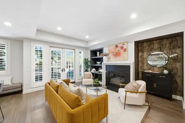 325 Channing Avenue #112, Palo Alto, CA 94301