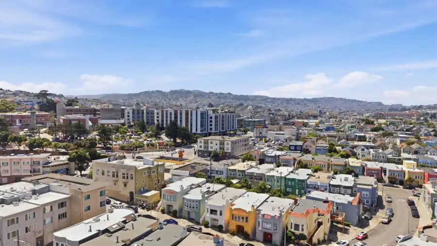35 Castle Manor Avenue, San Francisco, CA 94112 - #3