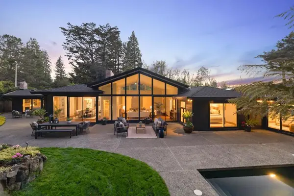 820 Eucalyptus Avenue, Hillsborough, CA 94010
