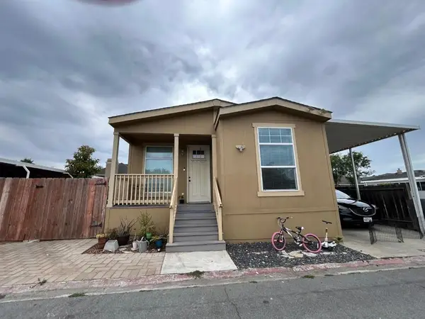 200 Burnett Avenue #70, Morgan Hill, CA 95037