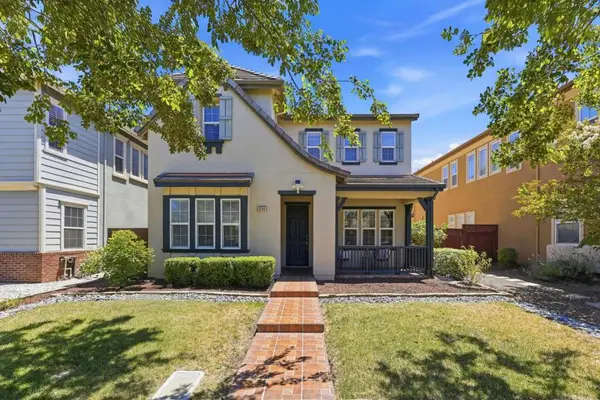 690 N San Marcos Drive, Mountain House, CA 95391