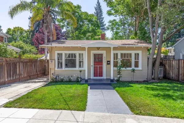 622 Palo Alto Avenue, Palo Alto, CA 94301