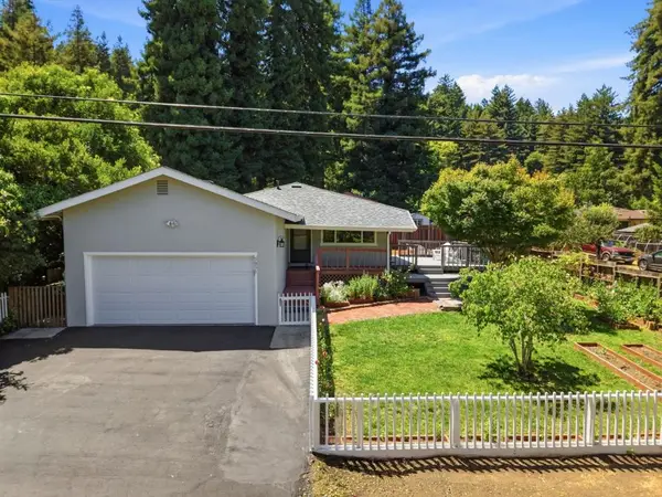 5851 Plateau Drive, Felton, CA 95018