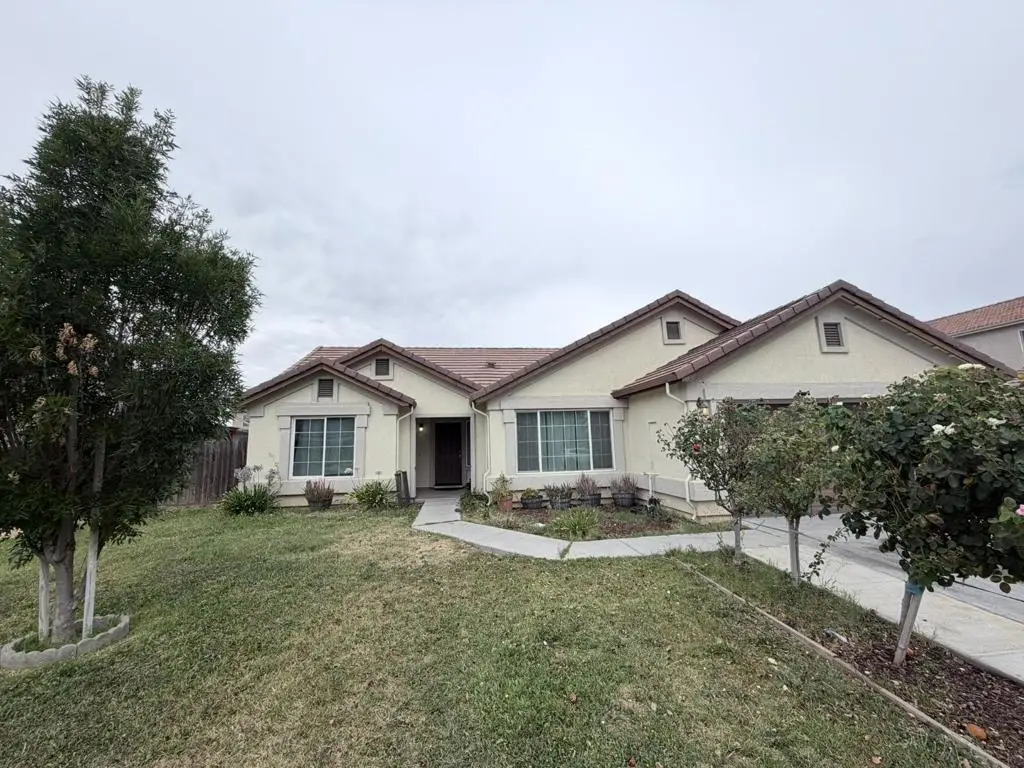 243 Sunburst Street, Los Banos, CA 93635 - #1