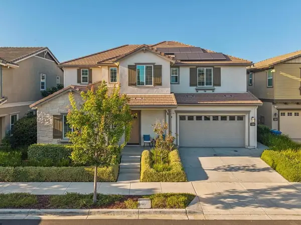39452 Dragonfly Street, Newark, CA 94560