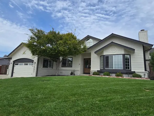 1405 S Ridgemark Drive, Hollister, CA 95023