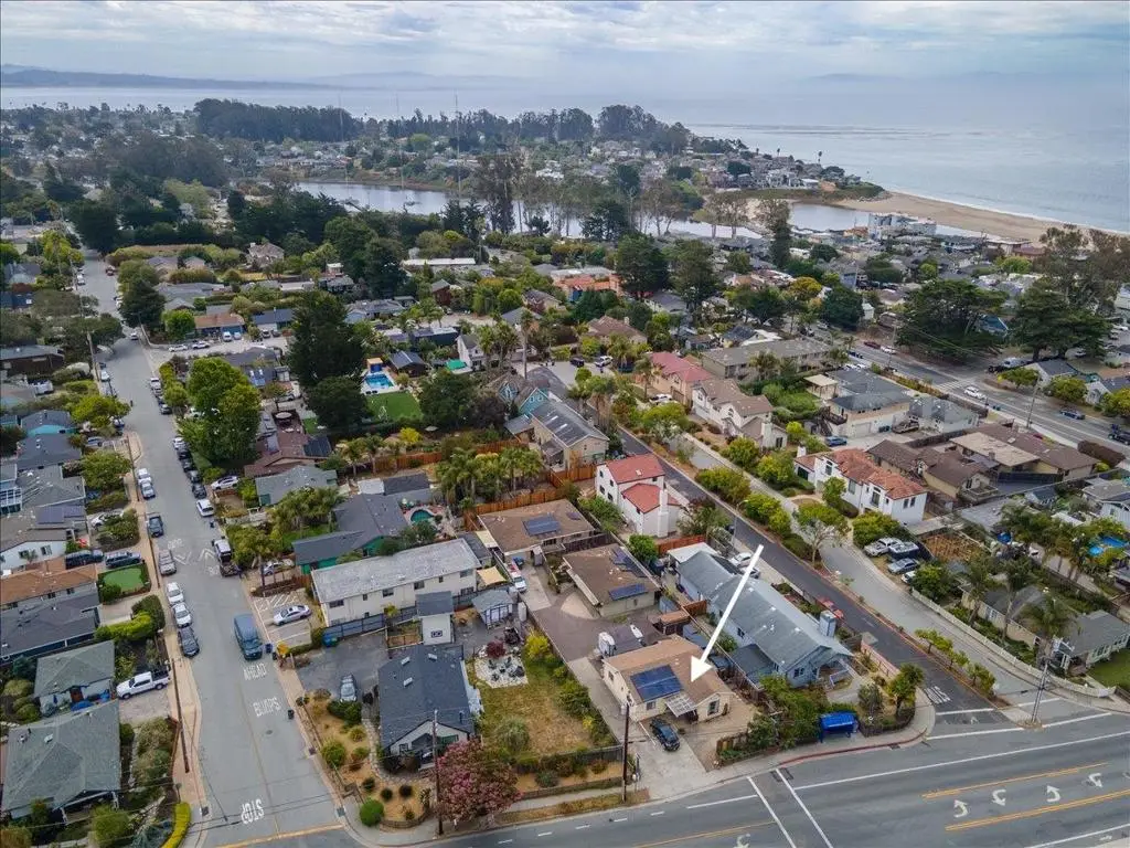570 17th Avenue, Santa Cruz, CA 95062 - #1