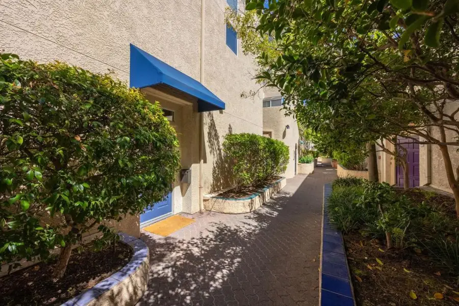 2559 Park Boulevard #M101, Palo Alto, CA 94306 - #2