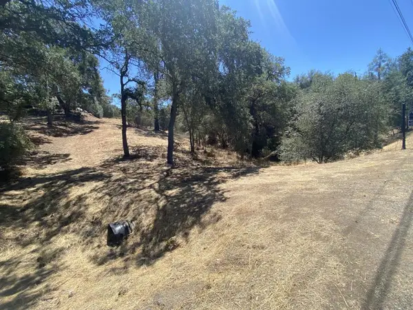 6151 Baldwin Street, Valley Springs, CA 95252