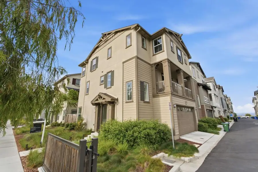 37751 Hickory Street, Newark, CA 94560 - #2