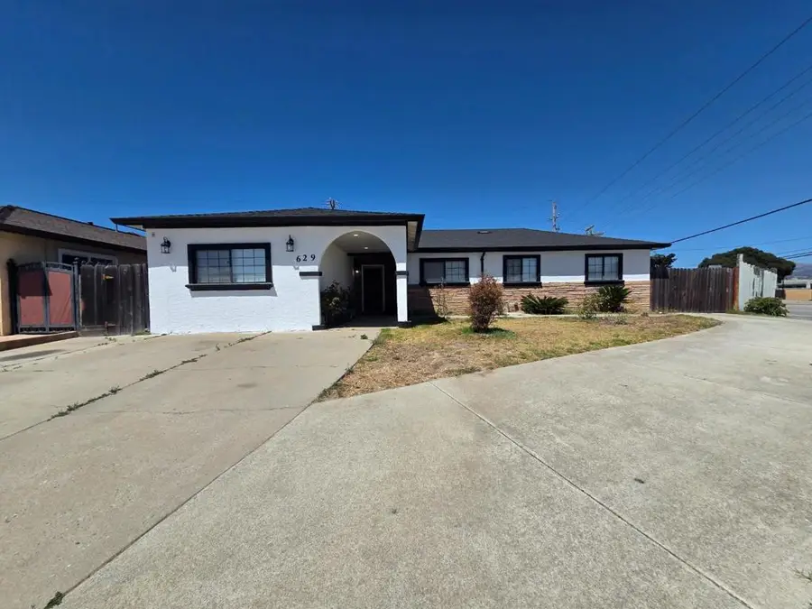 629 Chaparral, Salinas, CA 93906 - #2