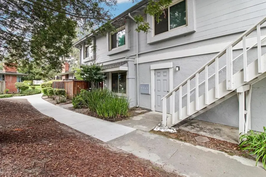 1117 Sutherland Lane #2, Capitola, CA 95010 - #3