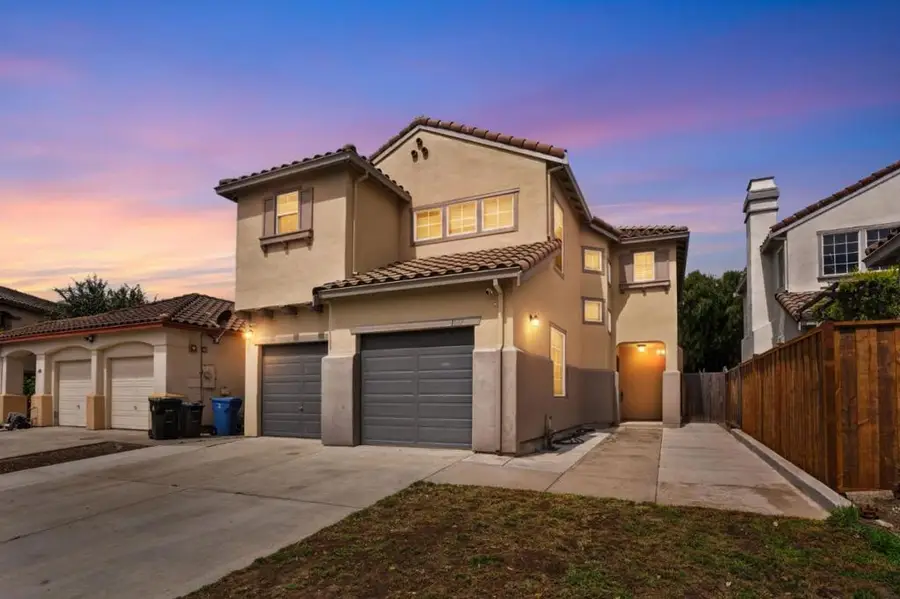 1537 Oyster Bay Court, Salinas, CA 93906 - #2