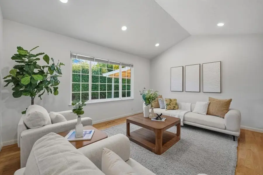 6184 Tracel Drive, San Jose, CA 95129 - #3