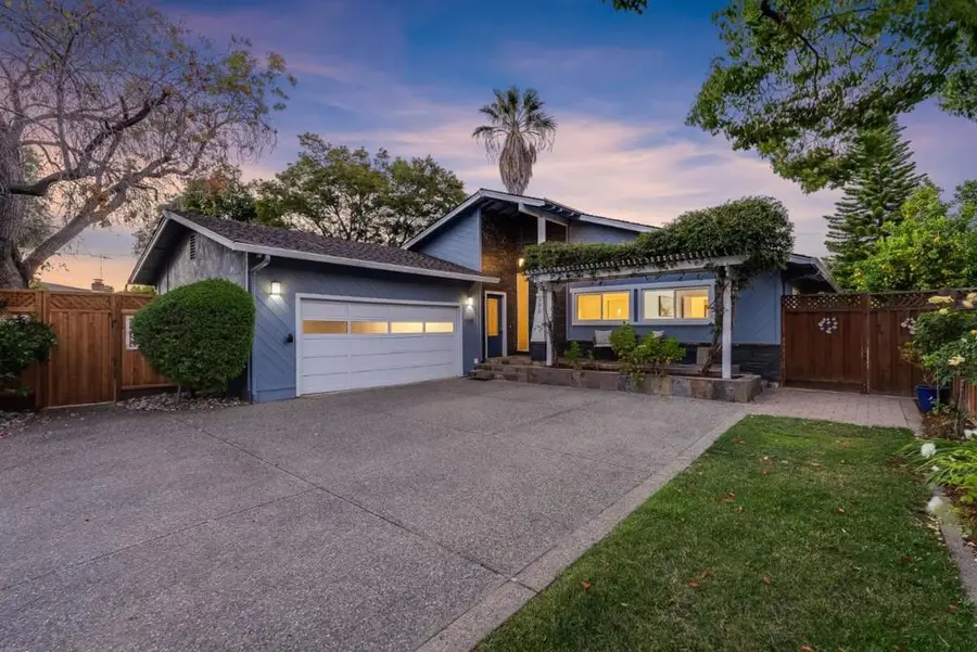 995 Warwick Court, Sunnyvale, CA 94087 - #2