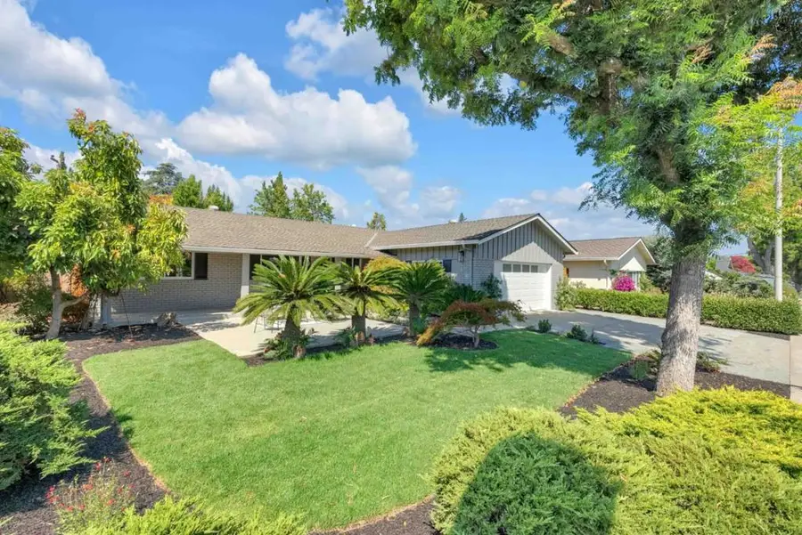 865 W Knickerbocker Drive, Sunnyvale, CA 94087 - #2