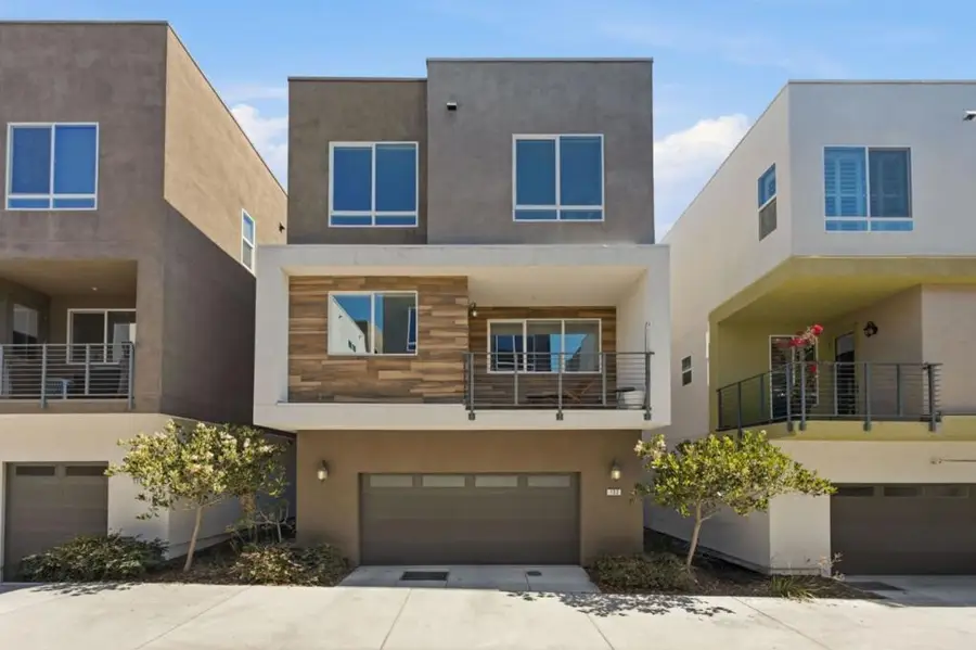 132 Llano De Los Robles Avenue, San Jose, CA 95136 - #3