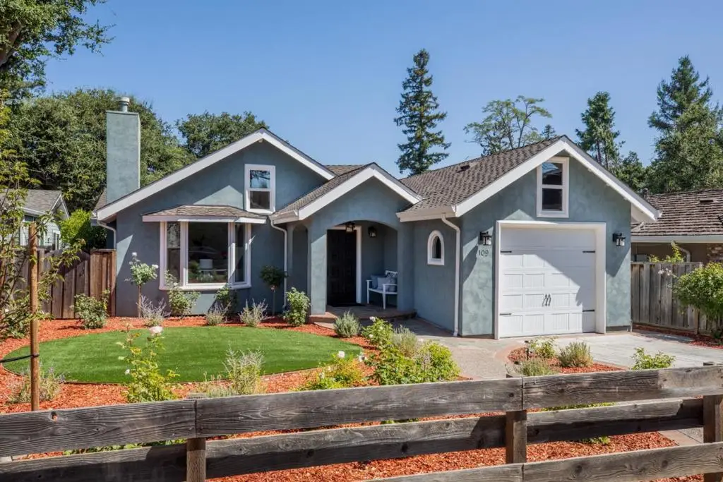 109 Lyell Street, Los Altos, CA 94022 - #1
