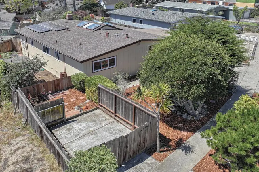 288 Young Circle, Marina, CA 93933 - #3