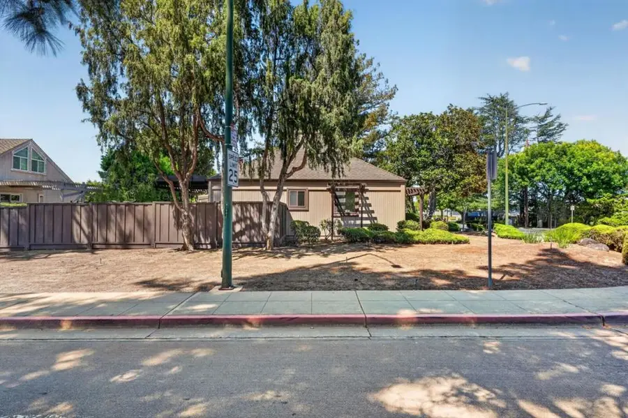 402 Sylvan Avenue, Mountain View, CA 94041 - #3