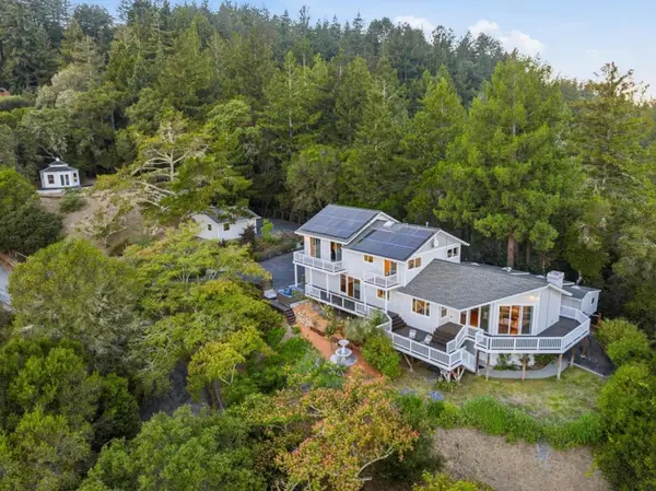 251 Starlight Terrace, Santa Cruz, CA 95065