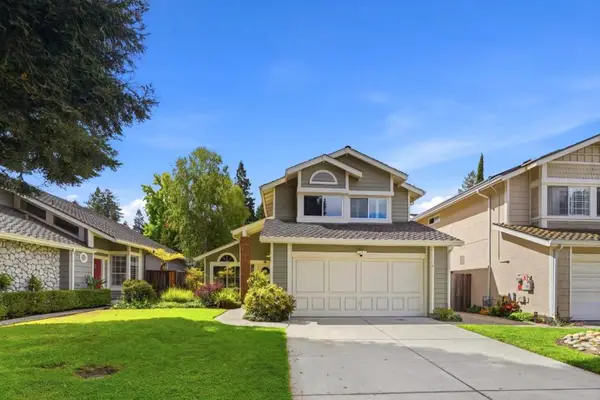 216 Yarborough Lane, Redwood City, CA 94061
