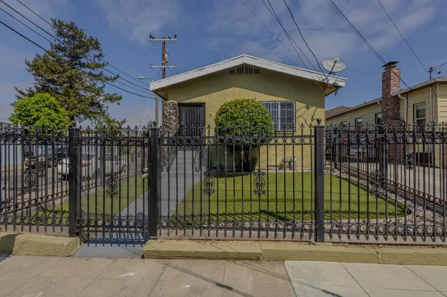 2301 87th Avenue, Oakland, CA 94605 - #2
