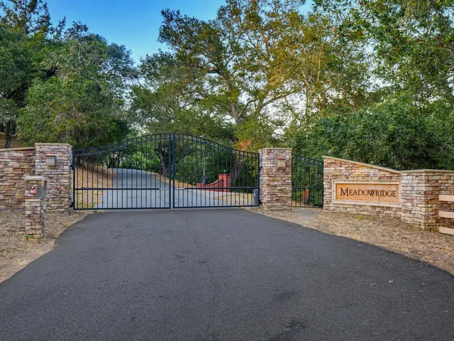 700 Meadowridge Road, Watsonville, CA 95076 - #2